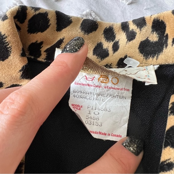 vintage leopard print collar button blouse - Picture 12 of 13